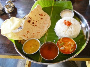 南インドの定食ミールス