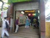 地下鉄の入口