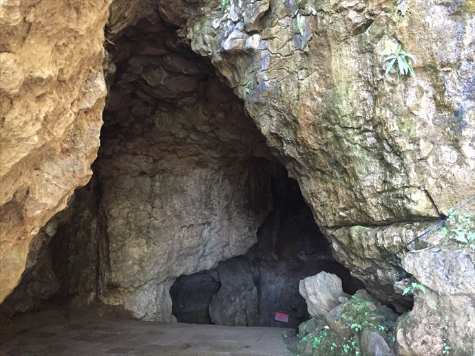 ラムシンナ洞窟