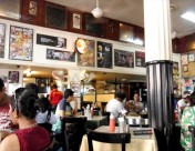 ムンバイのレオポルド・カフェ