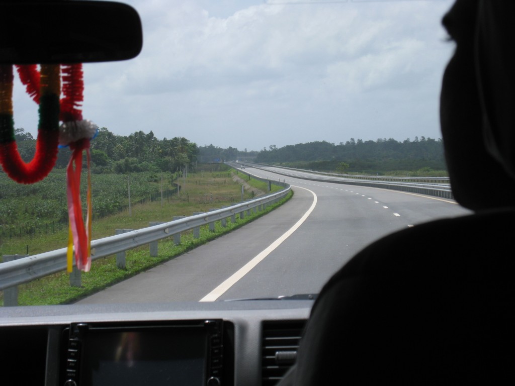 快適なスリランカの高速道路